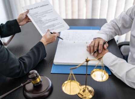 employment contract lawyer